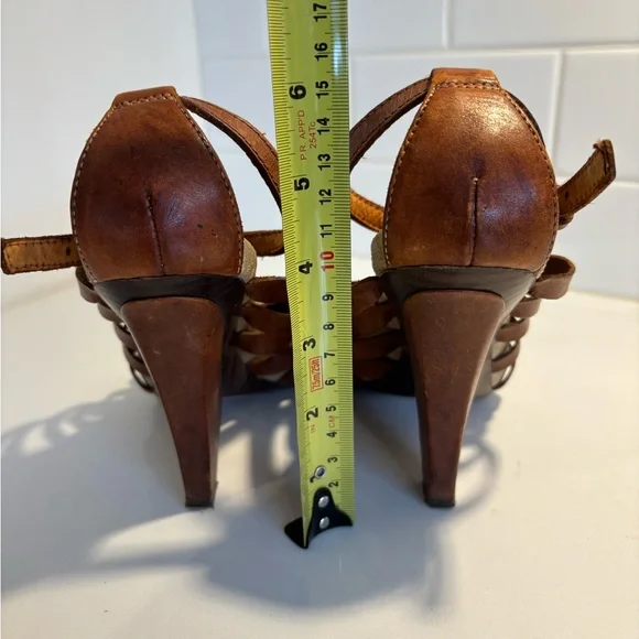 Sam Edelman - Picture 3 of 10